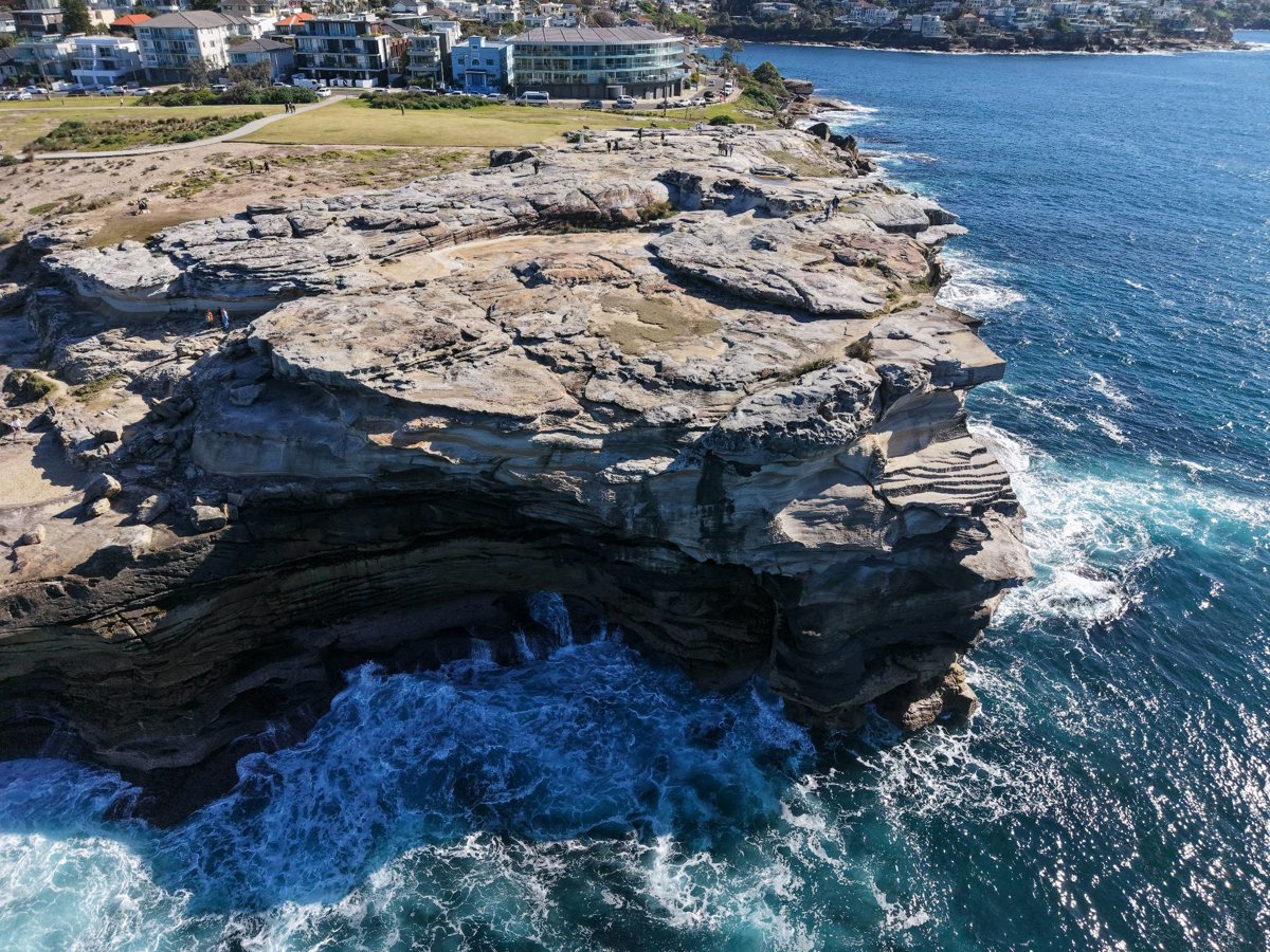 Thumbnail preview for 3D Drone Model of Caves Marine Parade Lookout in Maroubra, New South Wales, Australia