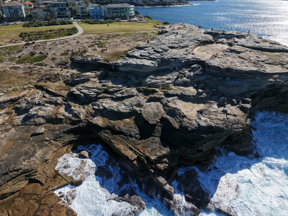 Thumbnail preview for 3D Drone Model of Caves Marine Parade Lookout in Maroubra, New South Wales, Australia