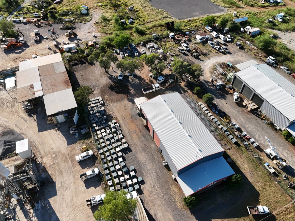 Drone 3d model of Bell Rural Contracting CQ Field Mining Services in s diesel Aerial drone 3d model in Cloncurry, Qld, AU