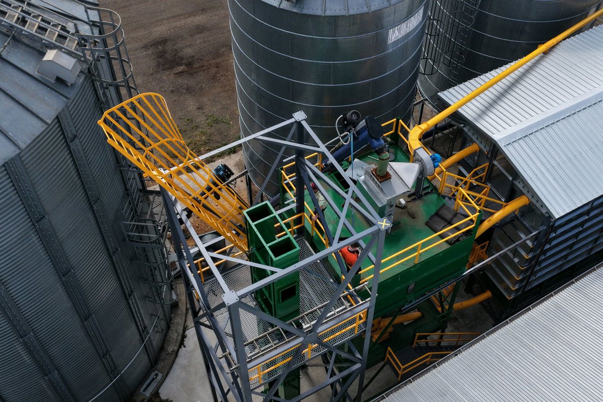 Drone 3d model of St Andrews Rabbit tree in warwick truck Aerial drone 3d model in Glengallan, Qld, AU