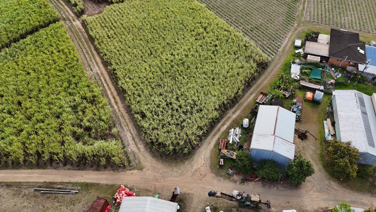 Drone 3d model of Cemetery Mulei in mount blackwood Aerial drone 3d model in Hampden, Qld, AU