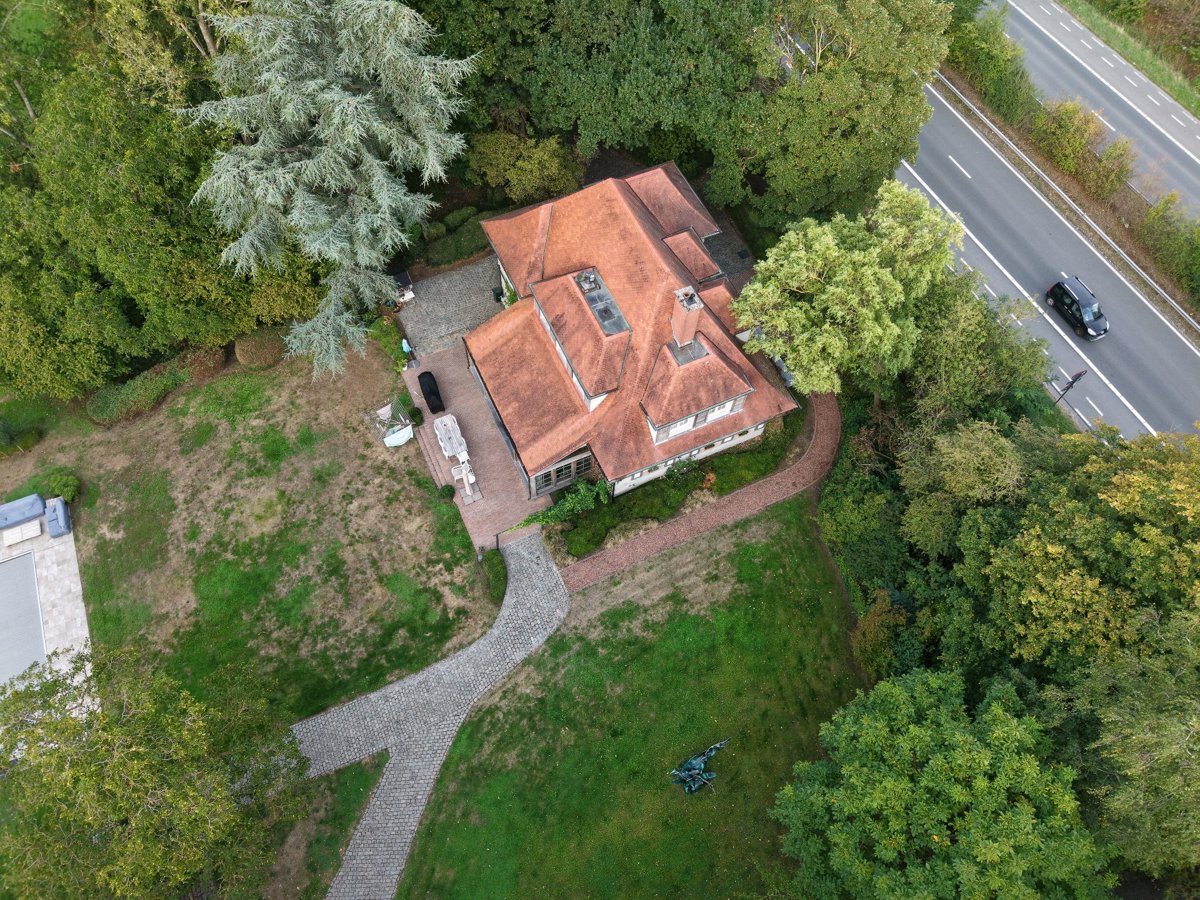 Thumbnail preview for 3D Drone Model of Bungalow 140 in Oudenaarde, Flanders, Belgium