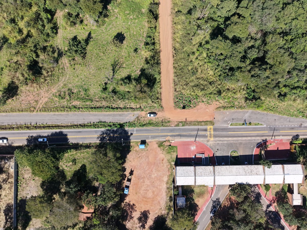 Drone 3d model of Av dos Flamboyants 7635 Drogaria Pharma Lu in Área Administrativa Aerial drone 3d model in Senador Canedo, Go, BR