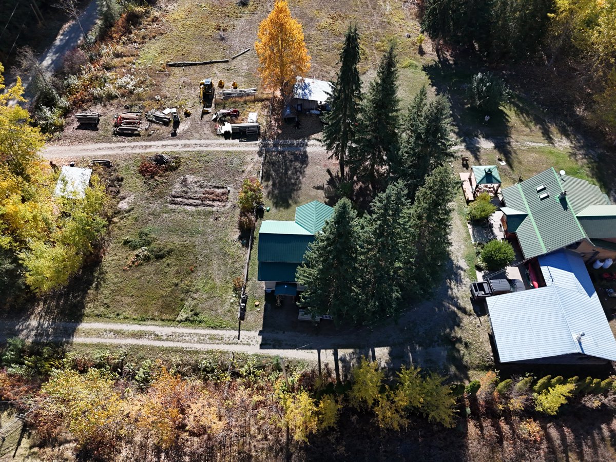 Drone 3d model of Joseph s Light of Life Farm Celewt festival grounds in adams lake Aerial drone 3d model in Chase, Bc, CA