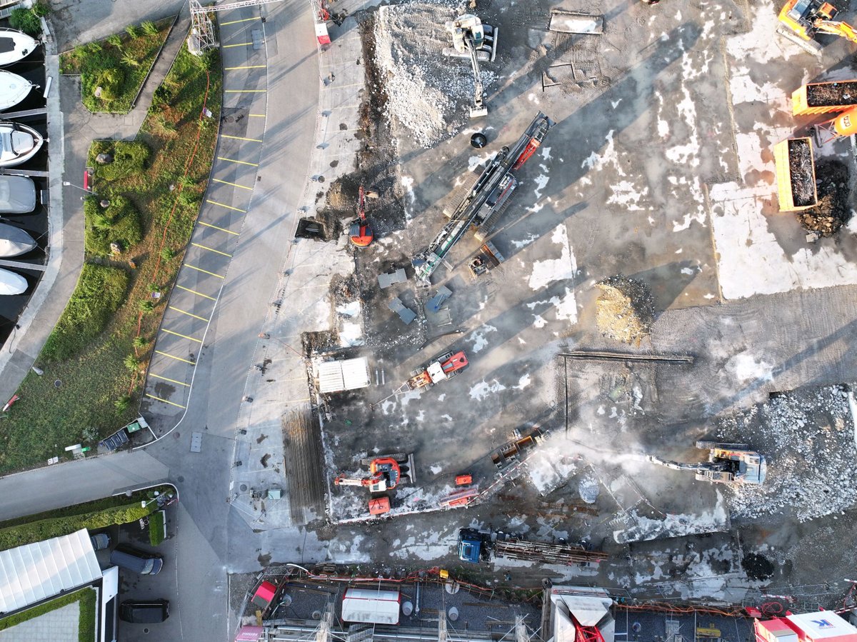 Thumbnail preview for 3D Drone Model of Lenz Ag Mömax 37 in Freienbach, Schwyz, Switzerland