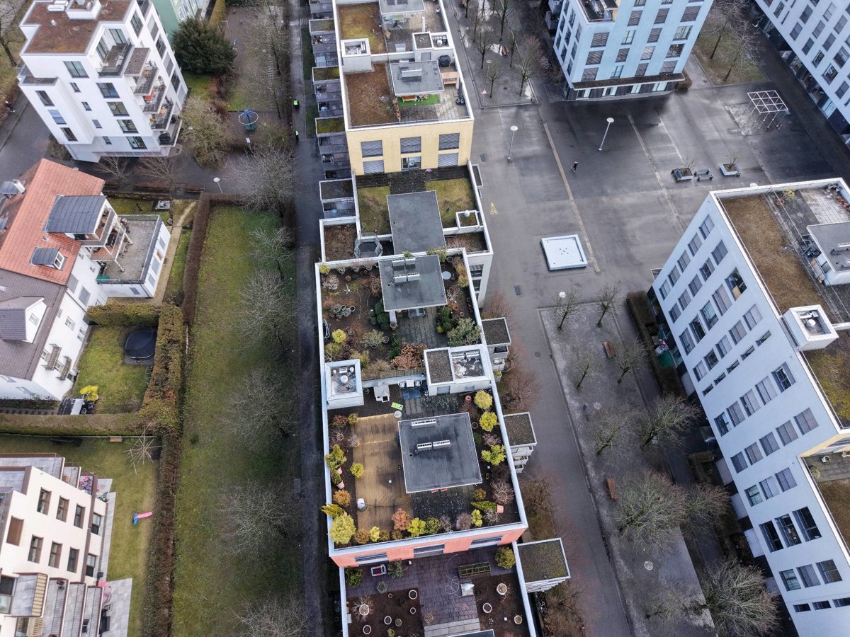 Drone 3d model of TCM42 GmbH Coiffeursalon Carmen Aerial drone 3d model in Zürich, Zh, CH