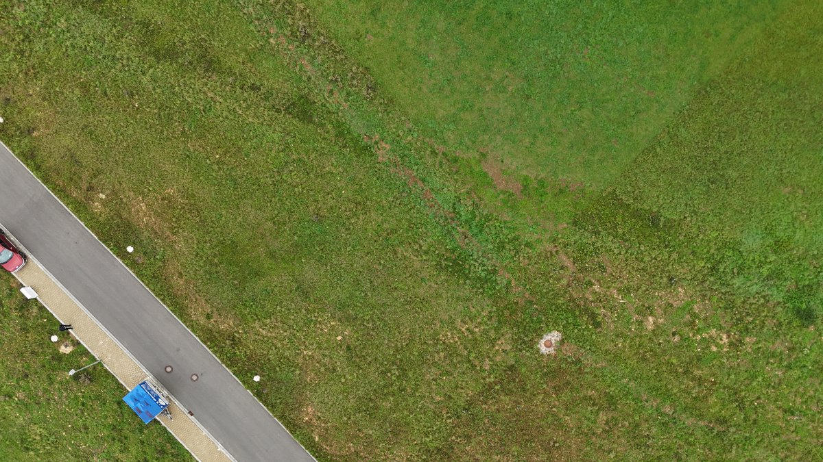 Drone 3d model of Barbaras Haarstudio Sergl Kosmetikstudio in Blumenberg Aerial drone 3d model in Eichstätt, By, DE