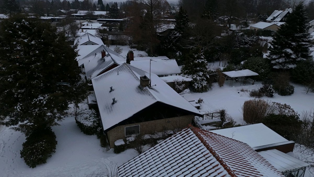 Drone 3d model of Performancepartner Lyngby Volley in vestre paradisvej Aerial drone 3d model in Holte, Region, DK