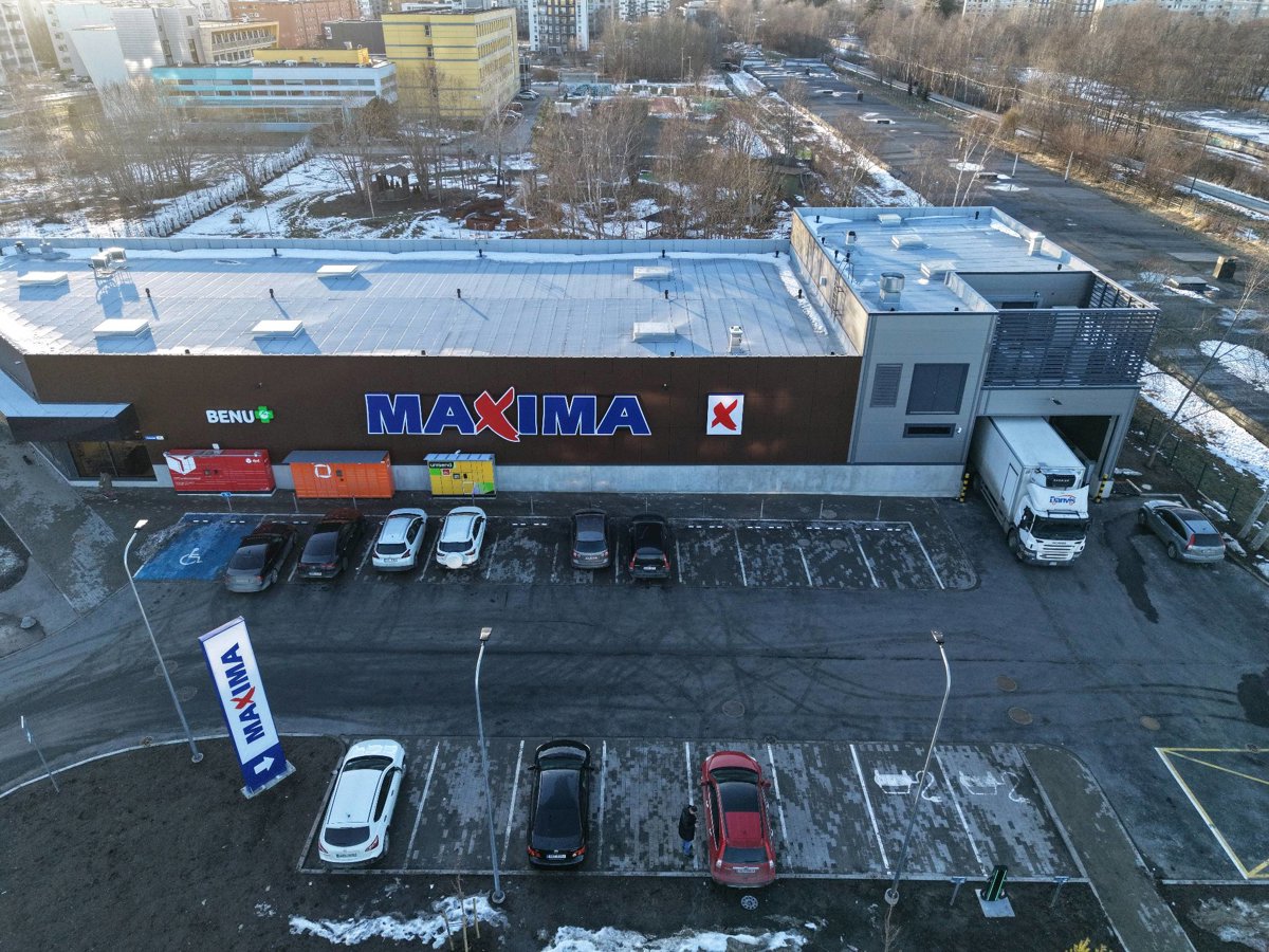 Drone 3d model of Garant Grupp OÜ Ignitis ON Charging Station in Haabersti linnaosa Aerial drone 3d model in Tallinn, Harju Maakond, EE