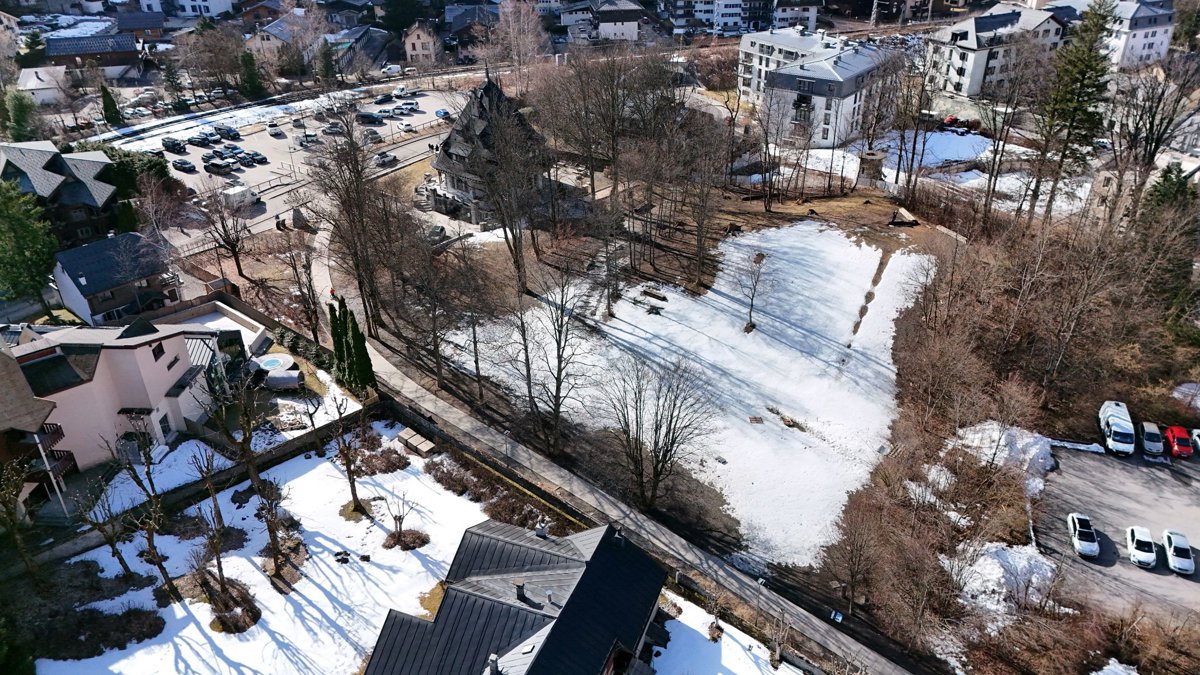 Drone 3d model of Parc Couttet Lodge Aerial drone 3d model in Chamonix-Mont-Blanc, Auvergne Rhone Alpes, FR