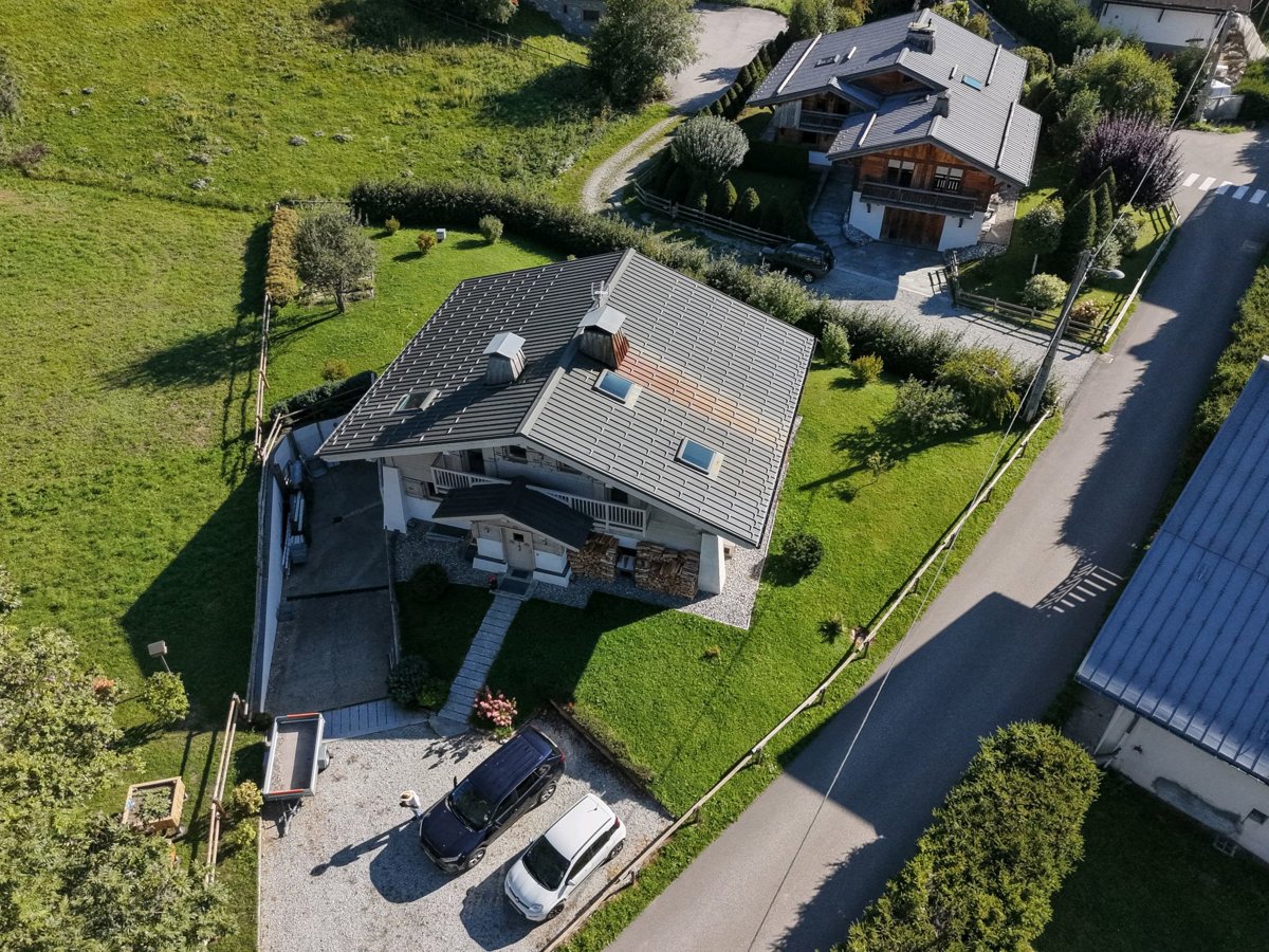 Thumbnail preview for 3D Drone Model of C A S Caisse Centrale D Activité Sociale Zannier Le Chalet in Megève, Auvergne-Rhône-Alpes, France