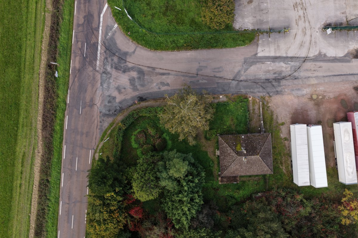 Drone map of Maison de la Literie SAS Usine CLASSIC CARS BODY REPAIR in du cluselier Aerial drone map in Saint-Forgeot, Bourgogne Franche Comte, FR