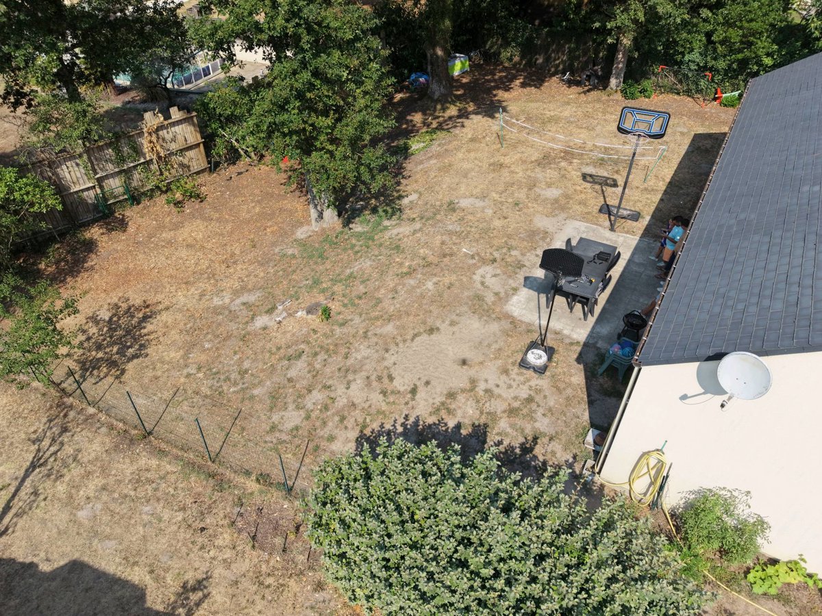 Thumbnail preview for 3D Drone Model of Anne Gillet Dev Massage in Rives Du Loir En Anjou, Pays de la Loire, France