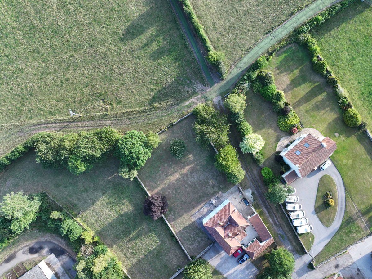 Drone 3d model of Tweddle J L G Acorn Dairy in Garthorne Farm Archdeacon Newton Aerial drone 3d model in Archdeacon Newton, England, GB