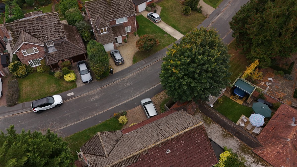 Drone 3d model of Yoga Wellbeing with Emma Milldown Avenue in milldown avenue Aerial drone 3d model in Goring, England, GB