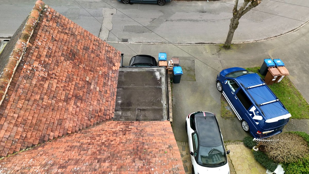 Drone 3d model of Stasher Luggage Storage Forest Road Convenience Stores premier in research garage Aerial drone 3d model in Hinckley, England, GB