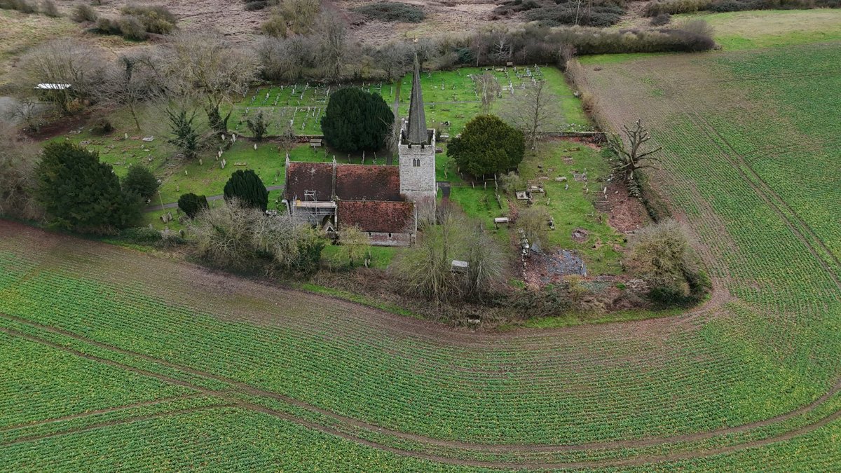 Drone 3d model of St Margaret Barming Cemetery in the bull Aerial drone 3d model in Kent, England, GB