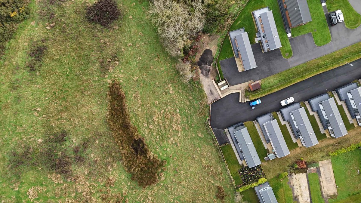 Drone 3d model of Scarborough Lodge Retreat Radiator Valves in Moor Farm Aerial drone 3d model in North Yorkshire, England, GB