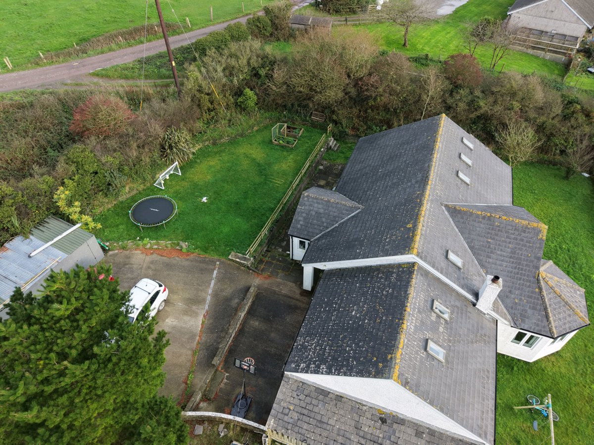 Drone 3d model of Treswarrow Kennels and Cattery Apple Tree Shepherd s Huts in trelights junction Aerial drone 3d model in Trelights, England, GB