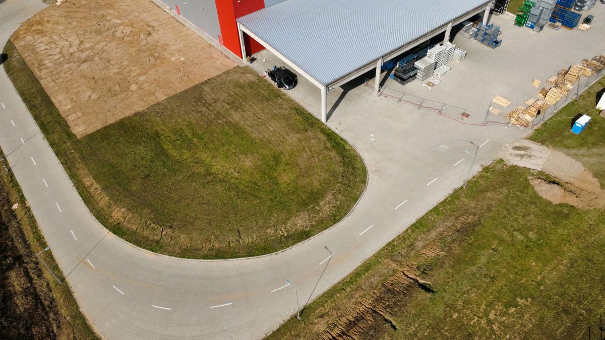 Drone 3d model of PARAT Kft Ungarn in szügy ipari park Aerial drone 3d model in Szügy, Region, HU