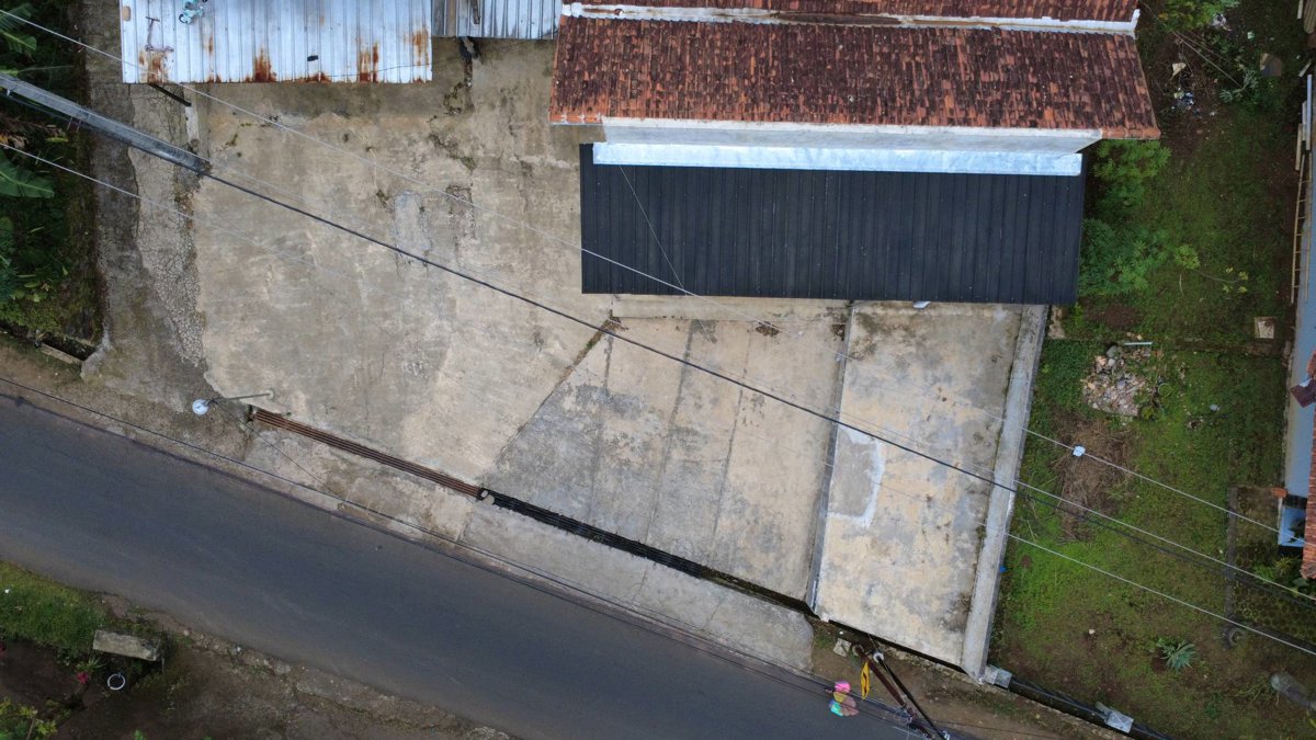 Drone 3d model of Kedai 21 Pamulihan Sanggar Wayang Sundari in wayang golek Aerial drone 3d model in Kabupaten Sumedang, Jawa Barat, ID