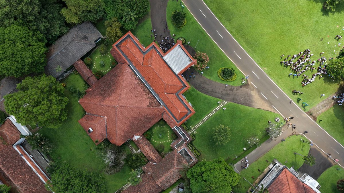 Drone 3d model of Treub Laboratorium Kebun Raya Bank Biji in kebun raya Aerial drone 3d model in Kota Bogor, Jawa Barat, ID