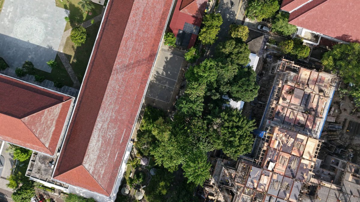 Drone 3d model of Faculty of Cultural Sciences UGM Sekre Himpunan Mahasiswa Arkeologi in faculty of Aerial drone 3d model in Kabupaten Sleman, Jogja, ID