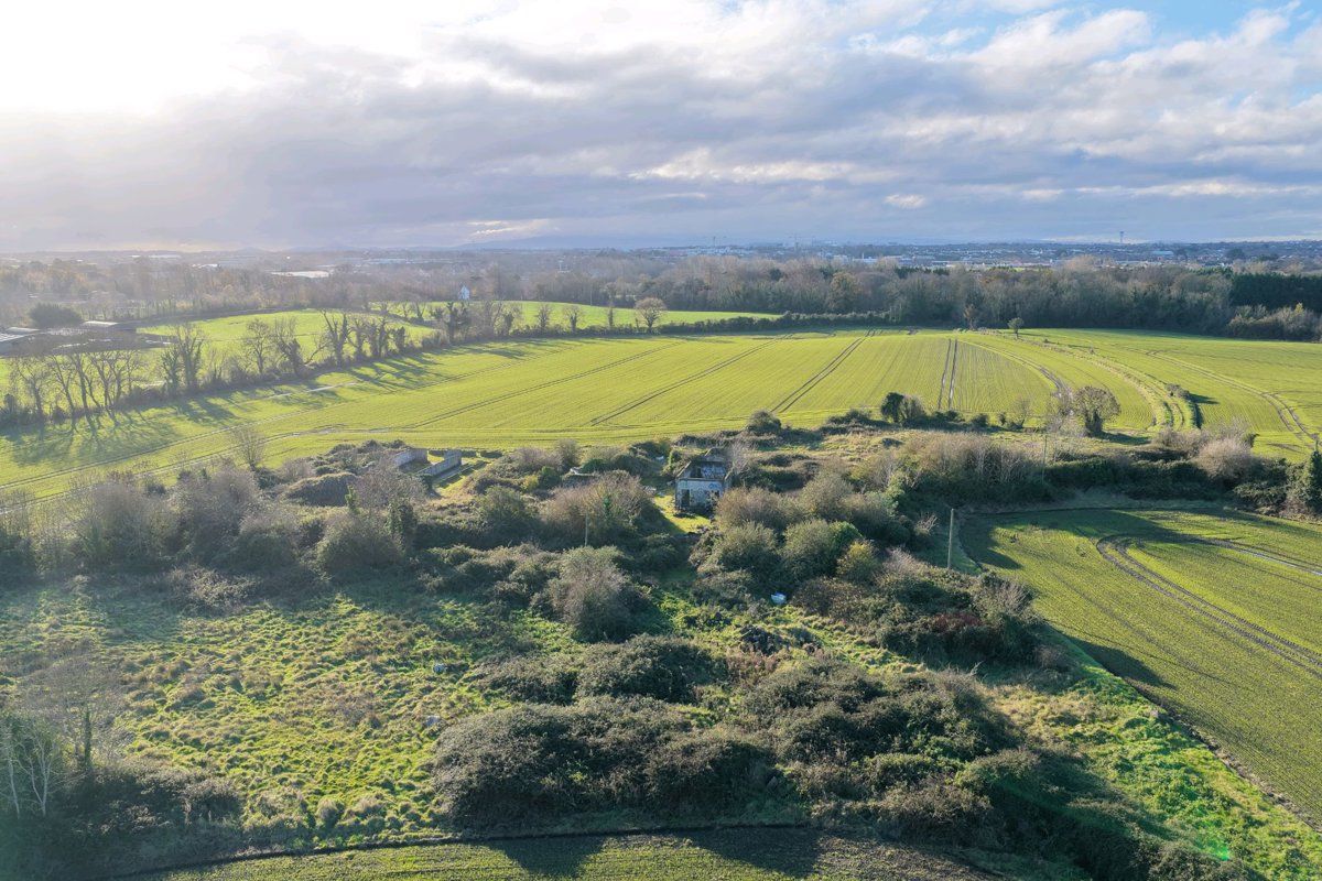 Drone 3d model of Former Site of the Sunday Well Lissenhall Nurseries in Lissenhall Little Aerial drone 3d model in Swords, County Dublin, IE