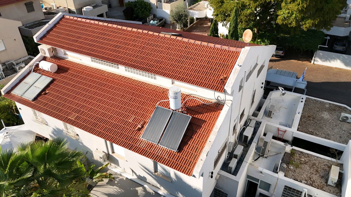 Thumbnail preview for 3D Drone Model of אשכנזי לינדה Teaching Swedish In Israel לימוד שוודית in Yahud Monoson, Center District, Israel