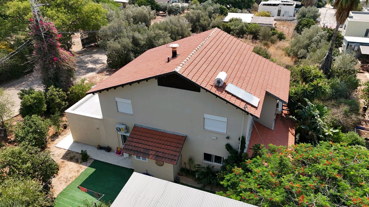 Thumbnail preview for 3D Drone Model of Marom Romance Chalet עדיליון in Kahal, North District, Israel
