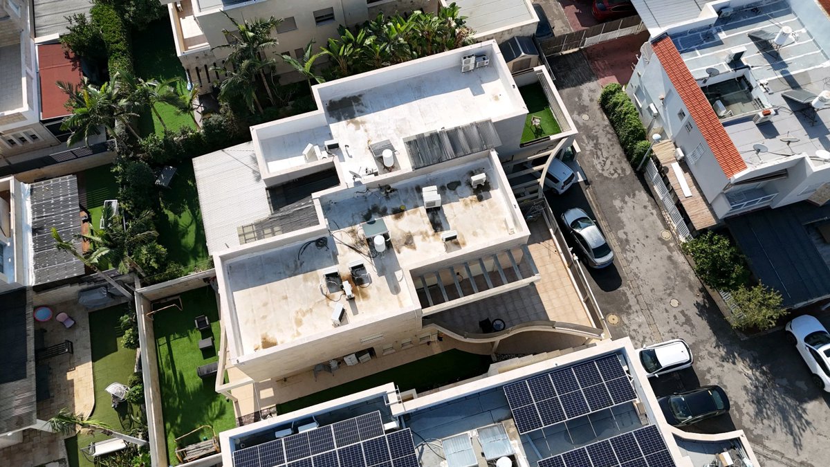 Drone 3d model of נטרו דיגיטל בנייה וקידום אתרים עוגה בצבע in זלמן שז ר Aerial drone 3d model in Nahariyya, North District, IL