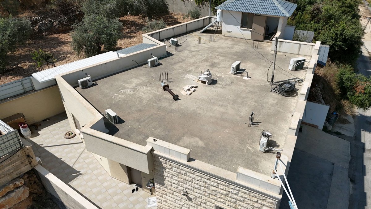 Thumbnail preview for 3D Drone Model of Through Kerem Albasa Yarka Grandburger in Nahf, North District, Israel