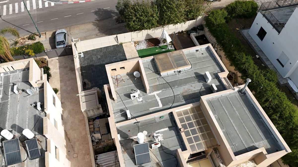 Drone 3d model of חן שכטר צלמת בת מצווה משפחה תדמית בית סופר in habrosh hazayit Aerial drone 3d model in Tal-El, North District, IL