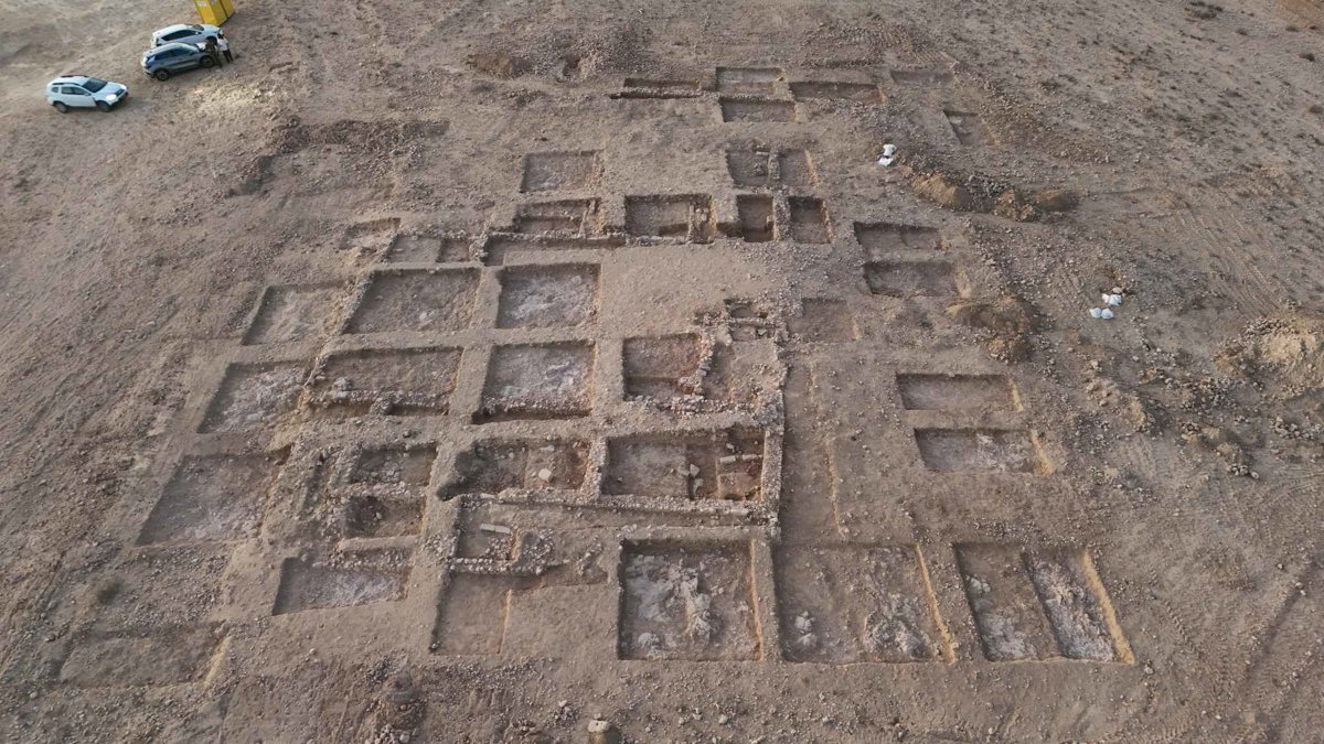 Drone 3d model of ד ר סבדלוב יגאל English School Ramot in ד ר Aerial drone 3d model in Be'er Sheva, South District, IL