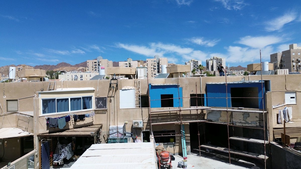 Thumbnail preview for 3D Drone Model of The Rosen S Place Apartment Studio in Eilat, South District, Israel