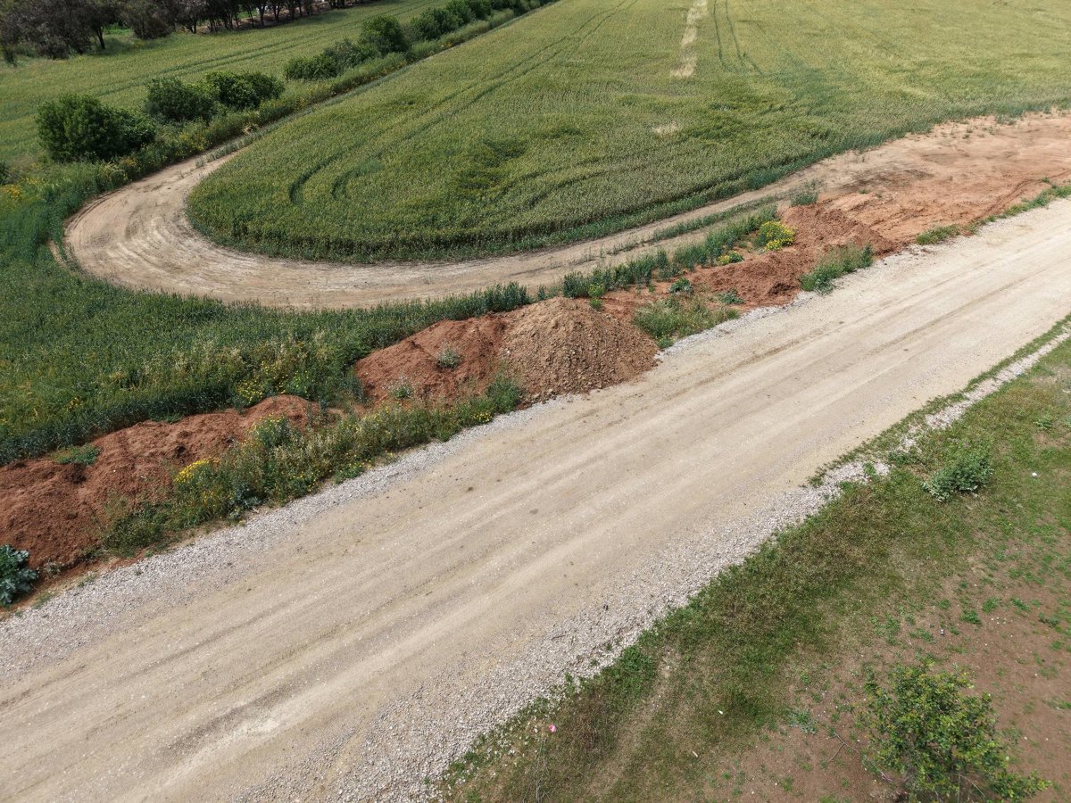 Drone 3d model of דנה ציפורניים IT s Art by Irit Tohar Aerial drone 3d model in Klahim, South District, IL