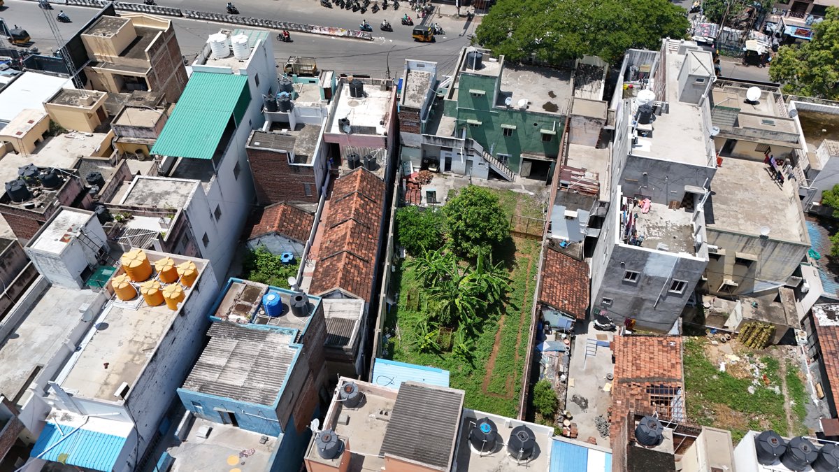 Drone 3d model of ச ன ட ர வ ங் ஸ்க ல் Deepti home in Dadagapatty Aerial drone 3d model in Salem, Tn, IN