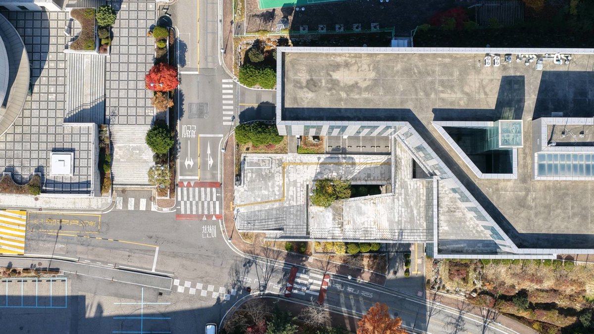 Drone 3d model of 한림대학교 실험동물센터 단재관 in 1 Aerial drone 3d model in Chuncheon, Gangwon Do, KR