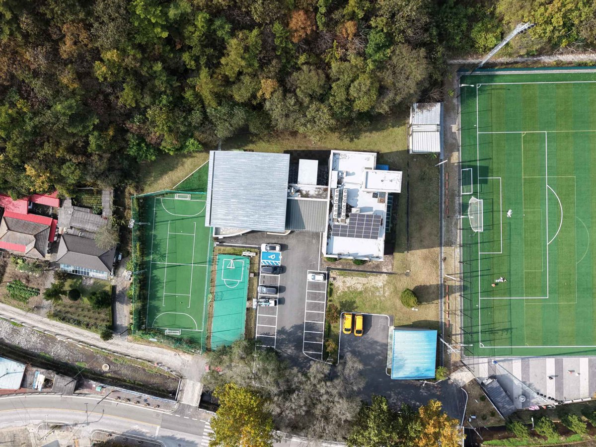 Drone 3d model of 신동청소년아동장학복지센터 맛있는정원마을협동조합 in hambaek volunteer fire Aerial drone 3d model in Jeongseon-gun, Region, KR