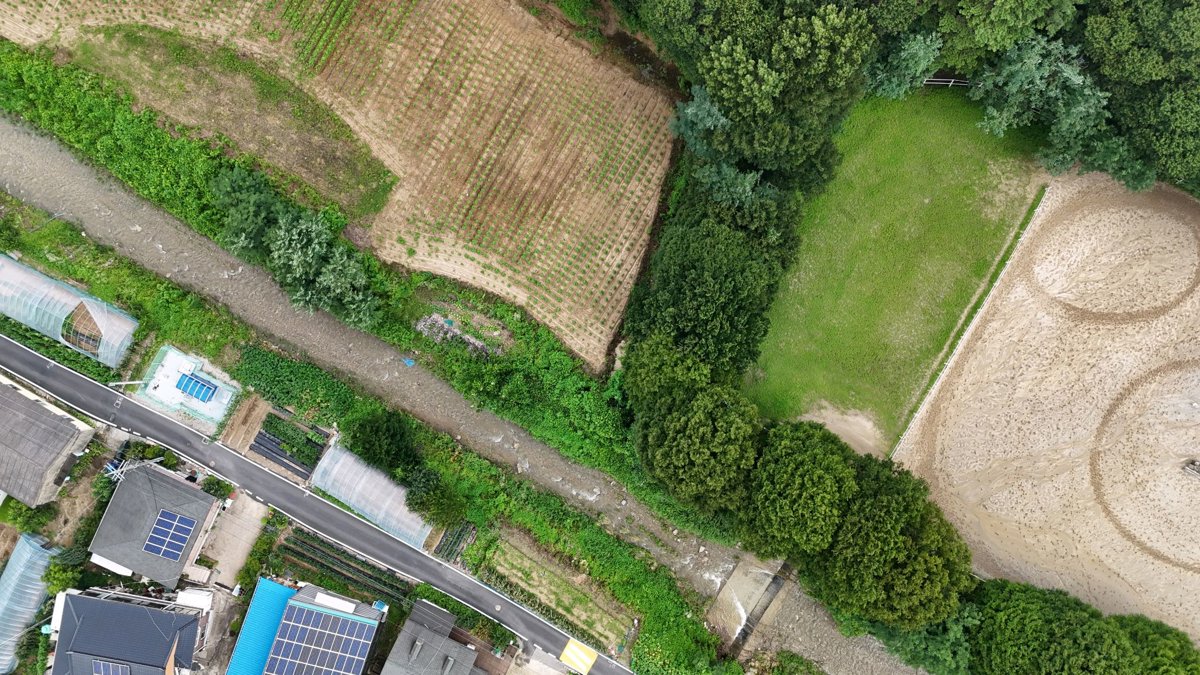 Thumbnail preview for 3D Drone Model of 산마루영농조합 주 태성아이템 in Pocheon Si, Region, South Korea