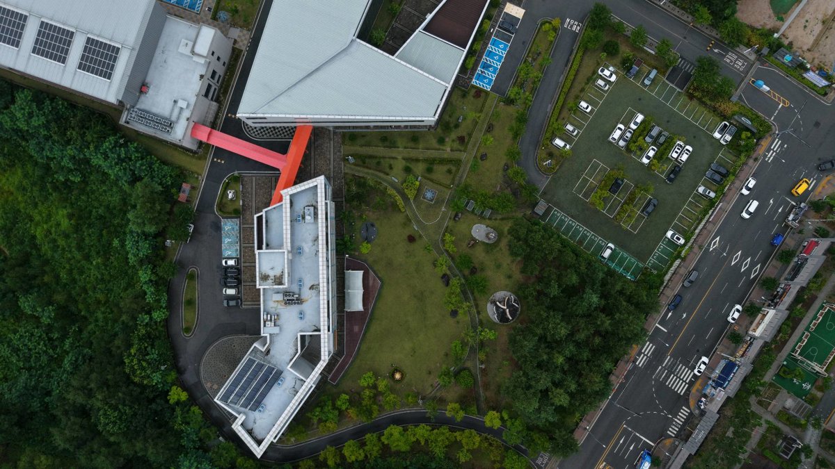 Thumbnail preview for 3D Drone Model of 카페모두강원진로교육원점 강원진로교육원 in Sokcho Si, Region, South Korea