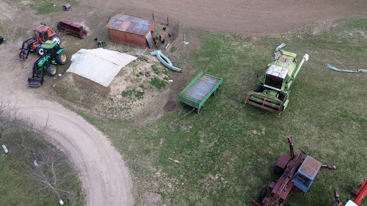 Drone 3d model of Ženklas Sodyba Mano kiemas in pakelės kryžius Aerial drone 3d model in Kelmynai, Alytus County, LT