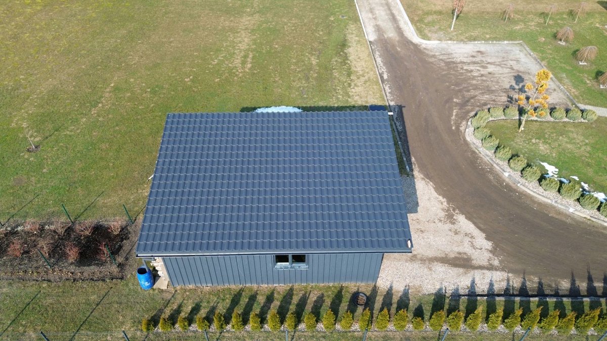 Drone 3d model of Voškonių aikštelė in voškonių aikštelė Aerial drone 3d model in Voškoniai, Kaunas County, LT