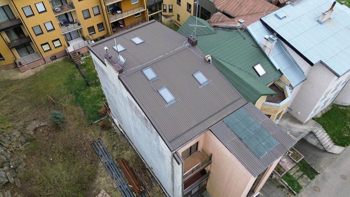 Drone 3d model of A Sakalo imone Tigrines krevetes in bedroom apartment Aerial drone 3d model in Kaunas, Kauno Apskritis, LT