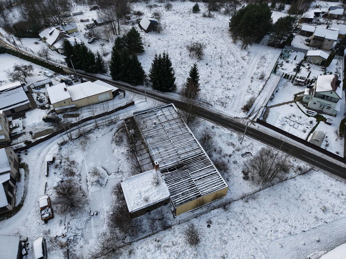 Drone 3d model of Aukštoji Veržuva Specializuota šnaucerių kirpykla Aerial drone 3d model in Vilnius, Vilnius County, LT