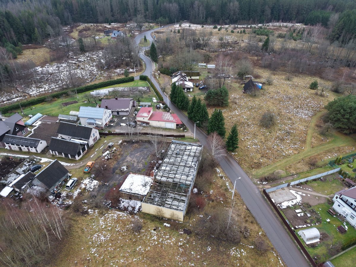Drone 3d model of Aukštoji Veržuva Specializuota šnaucerių kirpykla Aerial drone 3d model in Vilnius, Vilnius County, LT
