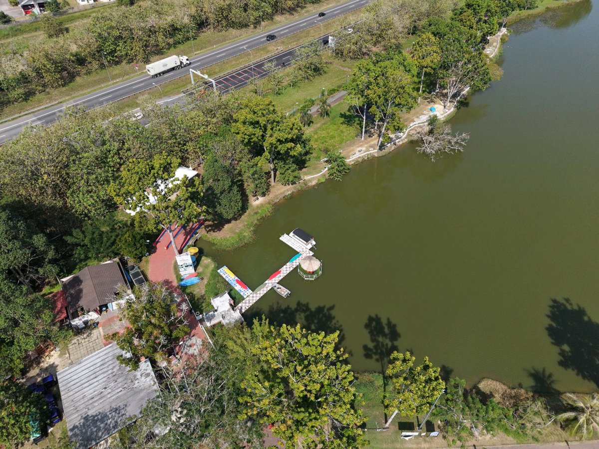 Drone 3d model of BDB Glass Hall Land Lifestyle Gallery in Bandar Darulaman Aerial drone 3d model in Jitra, Kedah, MY