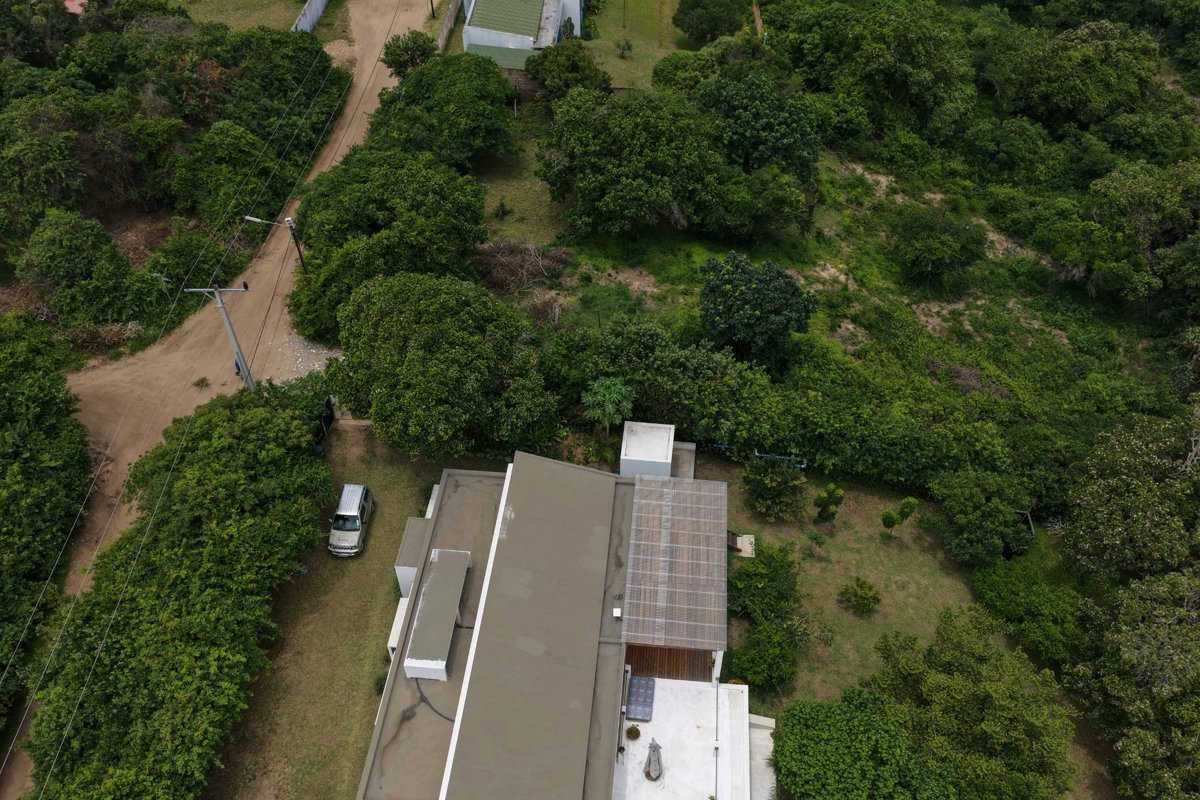 Drone 3d model of Tropicana Guesthouse KUUSAMO Aerial drone 3d model in Ponta do Ouro, Maputo, MZ