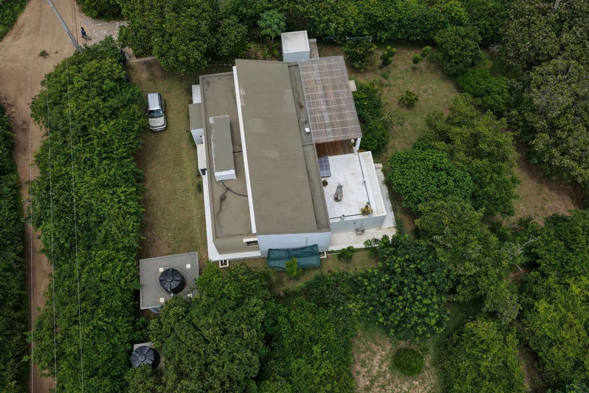 Drone 3d model of Tropicana Guesthouse KUUSAMO Aerial drone 3d model in Ponta do Ouro, Maputo, MZ