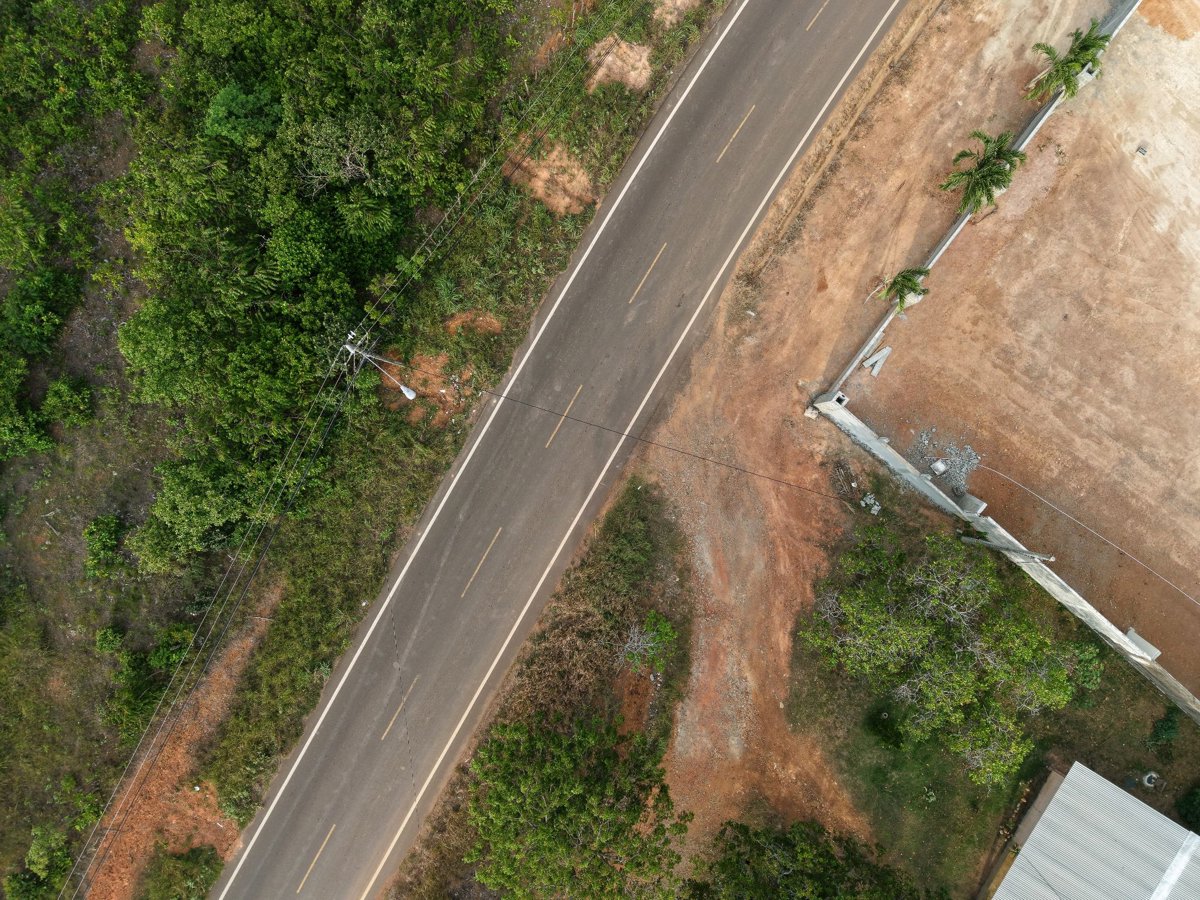 Thumbnail preview for 3D Drone Model of Bar Thanys Anabellys Servicios Técnicos Mecánicos Fernández in Pocrí, Cocle Province, Panama